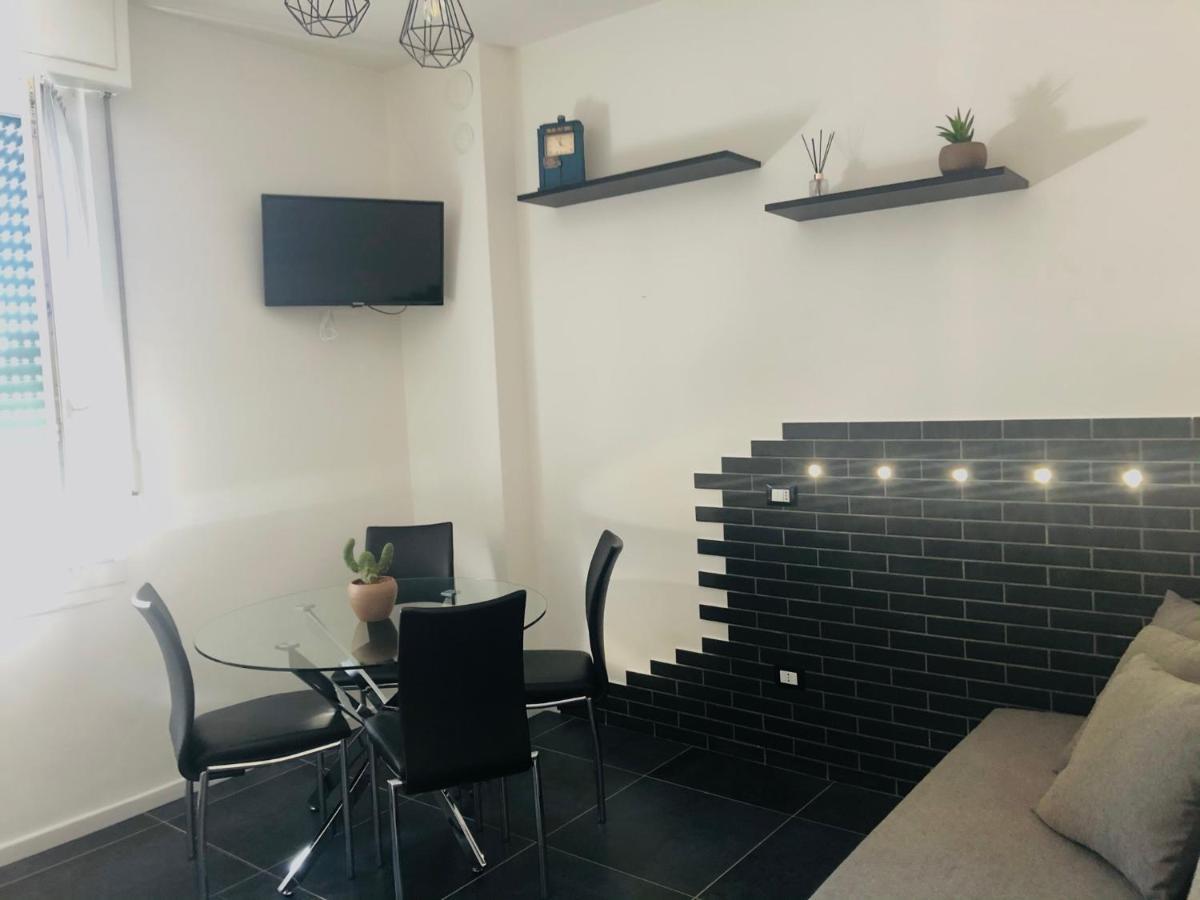 Blaxej, Nel Cuore Di Verona, Moderno Ed Elegante, 4 Posti Letto, Wi-Fi, Self Check In Daire Dış mekan fotoğraf