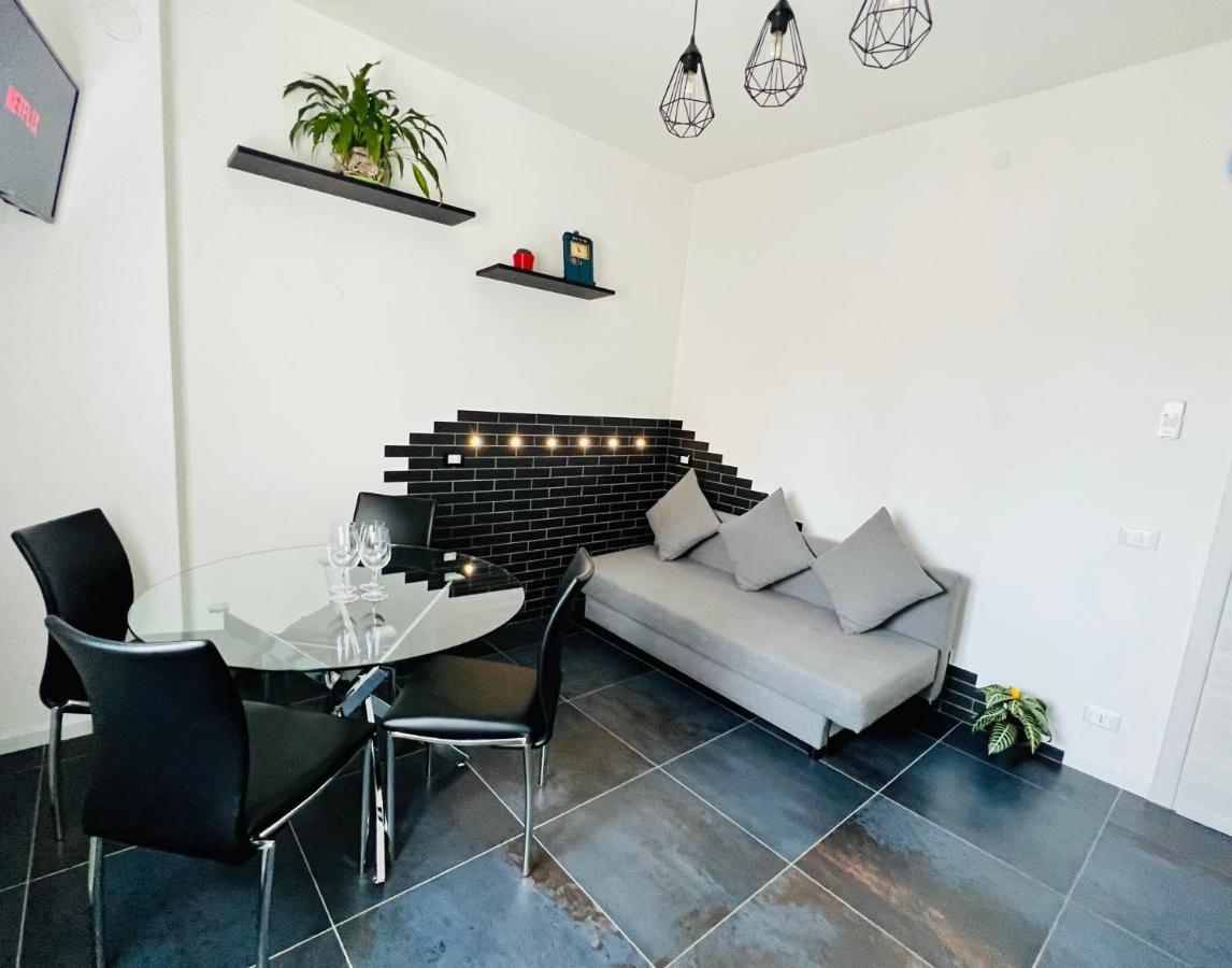 Blaxej, Nel Cuore Di Verona, Moderno Ed Elegante, 4 Posti Letto, Wi-Fi, Self Check In Daire Dış mekan fotoğraf