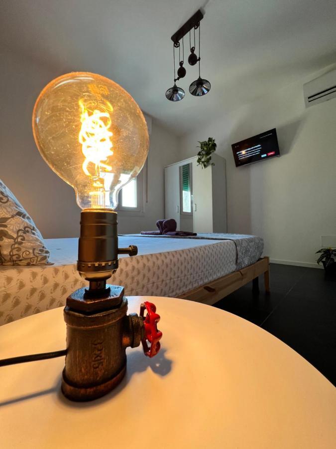 Blaxej, Nel Cuore Di Verona, Moderno Ed Elegante, 4 Posti Letto, Wi-Fi, Self Check In Daire Dış mekan fotoğraf