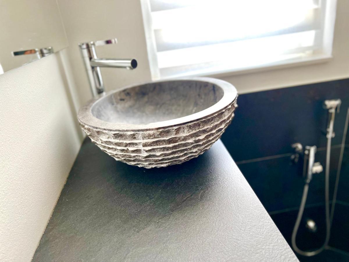 Blaxej, Nel Cuore Di Verona, Moderno Ed Elegante, 4 Posti Letto, Wi-Fi, Self Check In Daire Dış mekan fotoğraf